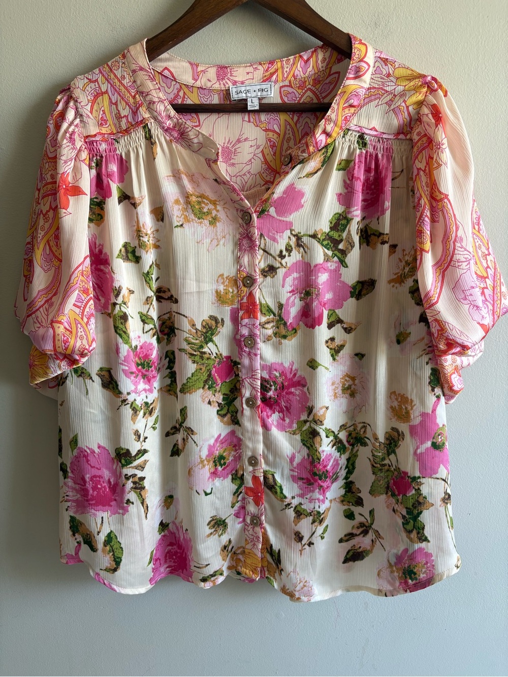 Sage + Fig Floral Paisley Puff Sleeve Button Blouse Pink Cream L